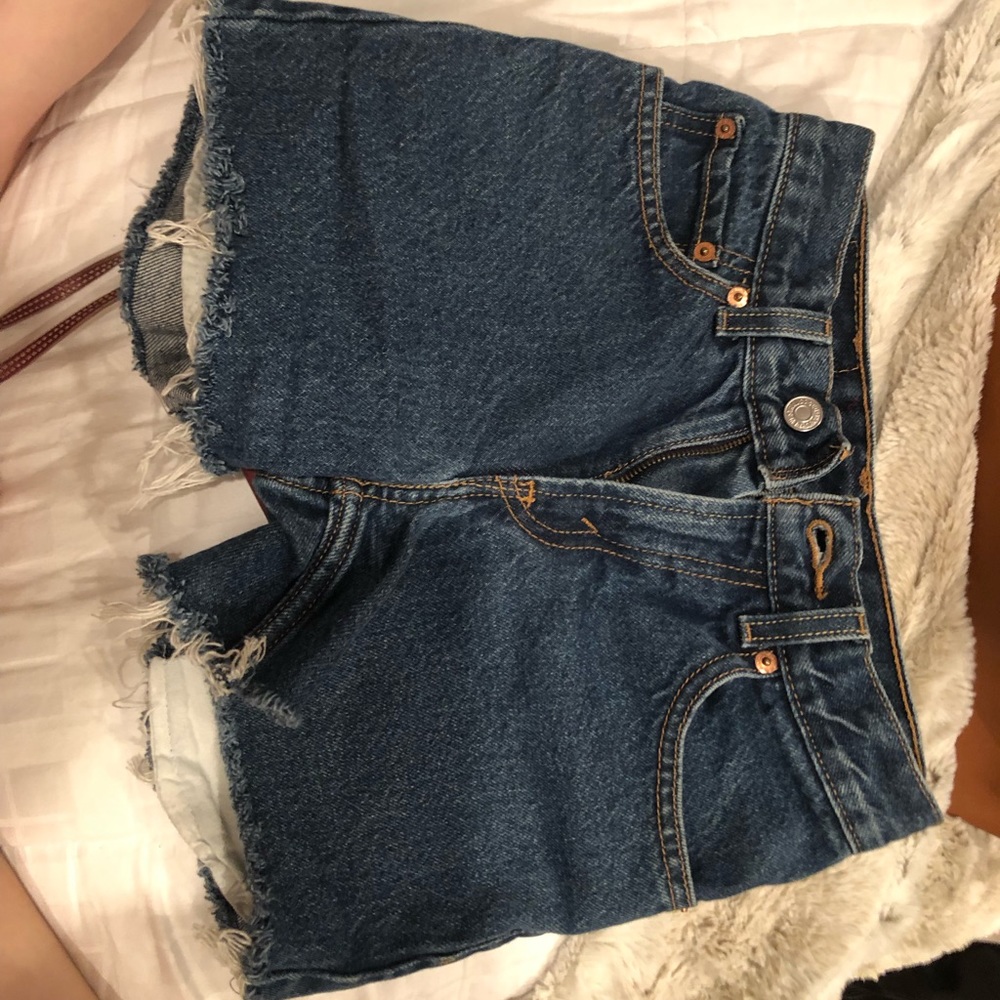levi’s denim shorts